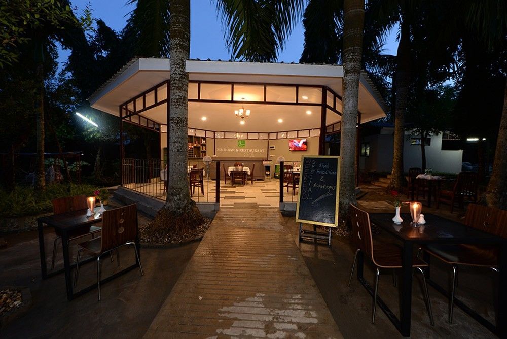 Min Nandar Garden Hotel Thanlyin Exteriör bild
